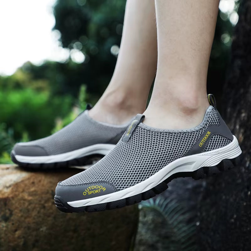 Summer Mesh Men Casual Shoes Water Sneakers Men Outdoor Walking Shoes Trainers Breathable Slip-On Mens Loafers Zapatillas Tenis